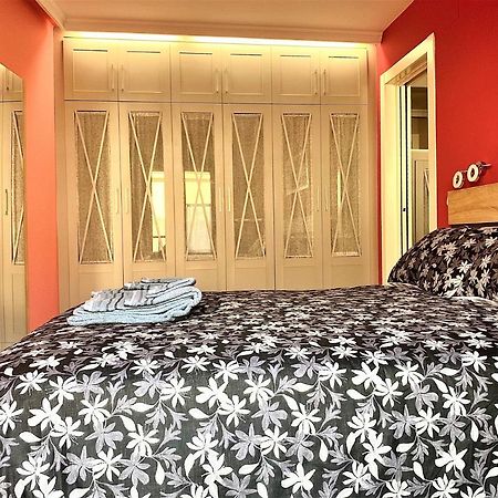 Housingleon- Barrio Humedo Apartment Exterior photo
